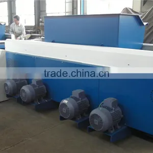Цепная дровильная машину может довольно хорошо снять мелкие стружки с отрезков дерева. thumbnail-2