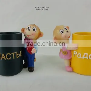 Resin Monkey Figurine for Valentine Decoration thumbnail-4