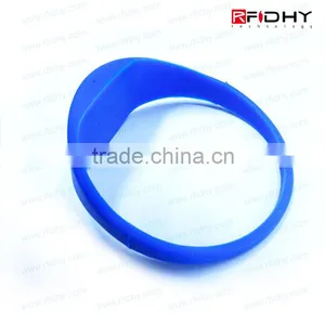 Printed Silicone Wristbands RFID Model for Festivals thumbnail-4