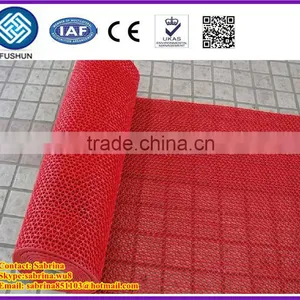 Pvc Anti Slip Mat in Mesh Type thumbnail-1