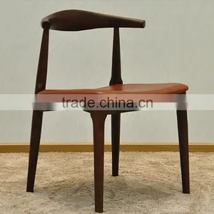 Replica Hans Wegner Elbow Chair With Faux Leather Seat thumbnail-4