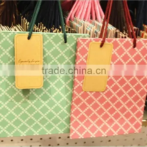 2016 Customized Boutique White Paper Bags Wedding Gift Bags Good Looking thumbnail-3
