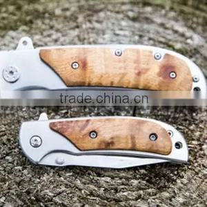OEM Pocket Survival Camping Knife With Wooden Handle thumbnail-4