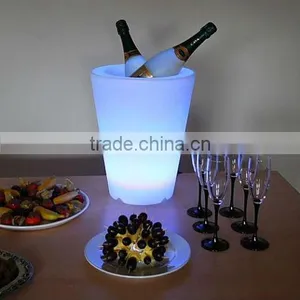 FO-9523 Led Light Flower Pot, Lighted Outdoor Flower Pots, Bulk Flower Pots thumbnail-1