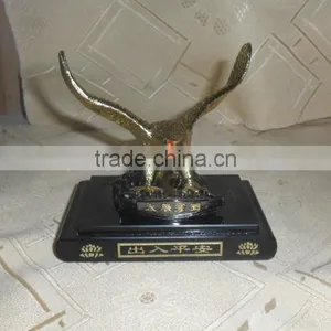 Polyresin Eagle Figure Decoration thumbnail-1