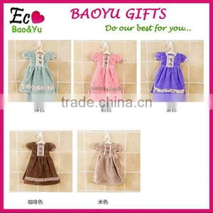 Best Quality Princess Dress Printed Kids Small Airline Hand Towels For Children Microfiber Hand Towel thumbnail-1
