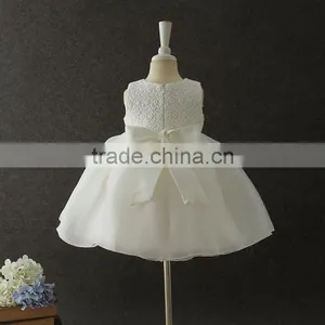 2017 New Born Baby Clothes White First Communion Dress Embroidery Flower Baby Cotton Frocks Designs 1 Year Baby Girl Dresses Hat thumbnail-3