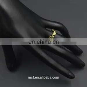 MCR-0051 Wholesale Latest Gold Love Wedding Engagement Ring thumbnail-4