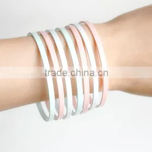 Mixed Color Fashion Bangle Set thumbnail-2