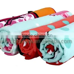 Custom Microfiber Beach/bath/gym/travel Towel thumbnail-6