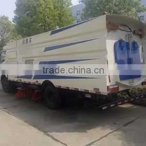New Product China Dongfeng Road Sweeping Truck thumbnail-5