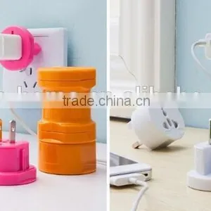 Creative Design World Travel Adapter / Global Conversion Plugs / Universal Conversion Plug thumbnail-4
