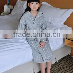 High Grade 100% Cotton Comfortable Children Bathrobe With Hat thumbnail-1