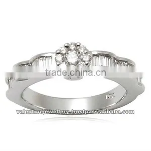18 Carat Gold Diamond Rings, Latest Design Diamond Ring, Diamond Ring for Women thumbnail-1