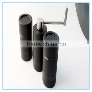 Online Wholesale Conical Burr Portable Coffee Mill Manual Coffee Grinder With Stainless Steel Crank thumbnail-5