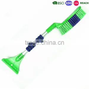 2015 New Style Aluminum Handle Snow Brush With Foam Grip thumbnail-1