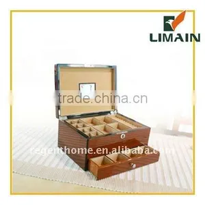 Jewelry Gift Box thumbnail-1