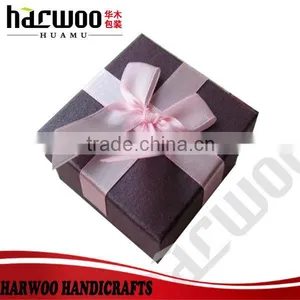2016 Trendy Leather Cosmetic Shaped Shell Jewelry Boxes thumbnail-1