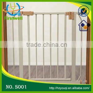 Wooden Baby Safety Gate Stair Gate thumbnail-2