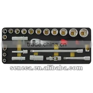 26 Pcs 1/2" Dr. Socket Wrench Set thumbnail-1