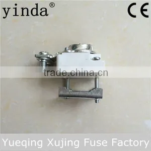 Fuse Base Mounted on Bus thumbnail-1