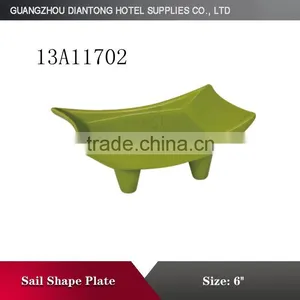 2015 Good Quality Ceramic Serving Boat Shape Plate thumbnail-2