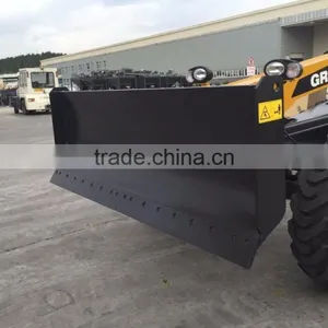 Top Brand 130HP GR135 China Cheap Small Motor Grader for Sale thumbnail-5