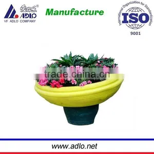PE Green / Yellow Plastic Flower Pot /modern Illuminated Garden Planter thumbnail-1