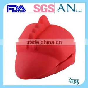 FDA Animals Shape Heat Resistant Oven Silicone Gloves thumbnail-1