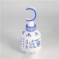 Foam Soap Bottle thumbnail-1