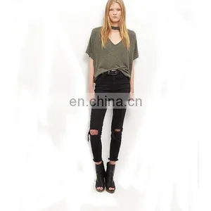 China Suppliers Wholesale Women Plus Size T Shirt Choker Neckline Plain T-shirts thumbnail-1