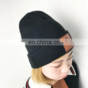 Hot Sale Fashion 100 Acylic Wholesale Beanies Hats With Custom Embroidery thumbnail-3