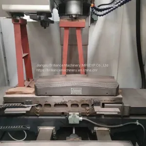 Lianqiang NMC40V Vertical Machining Center thumbnail-4