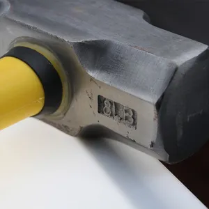 Shock Resistant Fiberglass Handle Hammer for Industrial Workshop Construction and Home Repair thumbnail-2