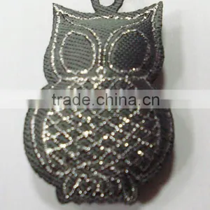 China Direct Factory Custom Stuffing Woven Label for Clothes thumbnail-2