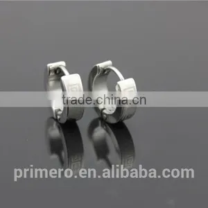 Classic 316L Stainless Steel Small Huggie Hoop Men Great Wall Pattern Silver Black Earrings thumbnail-4
