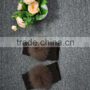 Ladies Knitted Hand Gloves Custom Style Fox Fur Pompom Women Wool Knit Winter Gloves thumbnail-6