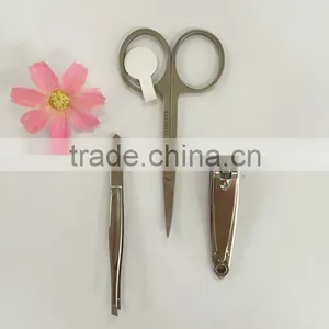 Portable 3 Pcs in 1 Folding Manicure Set thumbnail-2
