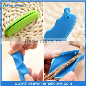 Random Color Silicon Shopping Bag Carrier Grocery Holder Handle Wholesale thumbnail-6