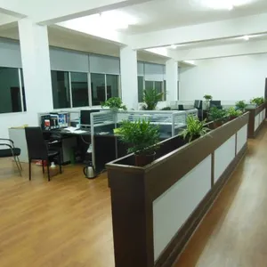 Taizhou Huangyan UTrust Mould company overview - view 2 thumbnail
