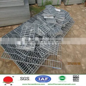(ISO 9001)hot Dip Galvanized Serrated Steel Bar Grating Factory thumbnail-2