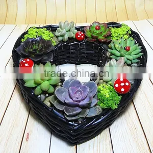 Handmade Wicker Basket Heart-shaped Retro Pastoral Desktop Simulation Flower Planting Pot Plants Meat Storage Basket thumbnail-1