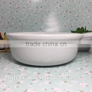 High Quality Stocked White Ceramic Sauce Boat With Handle thumbnail-5