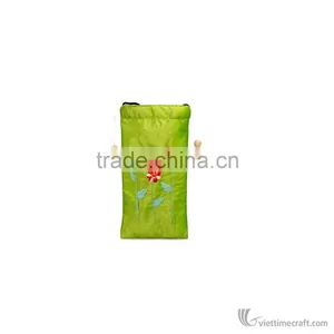 Embroidery Handmade Glasses Bag, Handicraft in Vietnam thumbnail-2