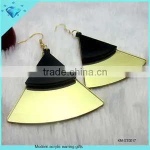 Fashion Music Shape Acrylic Earrings thumbnail-6