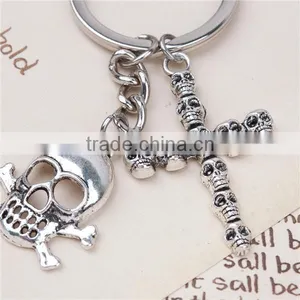 Keychain & Keyring Skeleton Skull Antique Silver Cross Carved 7.8cm thumbnail-2
