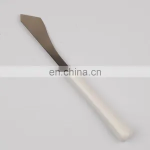 White Round Wooden Handle Palette Knife thumbnail-2