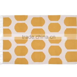 Hand Woven Geo Design Decor Rug thumbnail-1