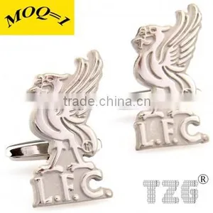 Fashion Stainless Steel Soccer Club Cufflink thumbnail-1