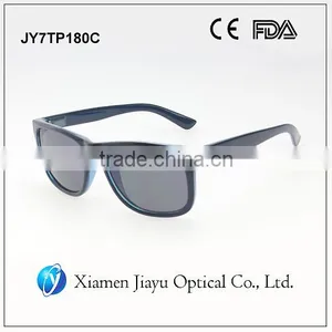 Cheap Classic Polarized (or PC) Sunglasses for Unisex With Custom Logo thumbnail-1